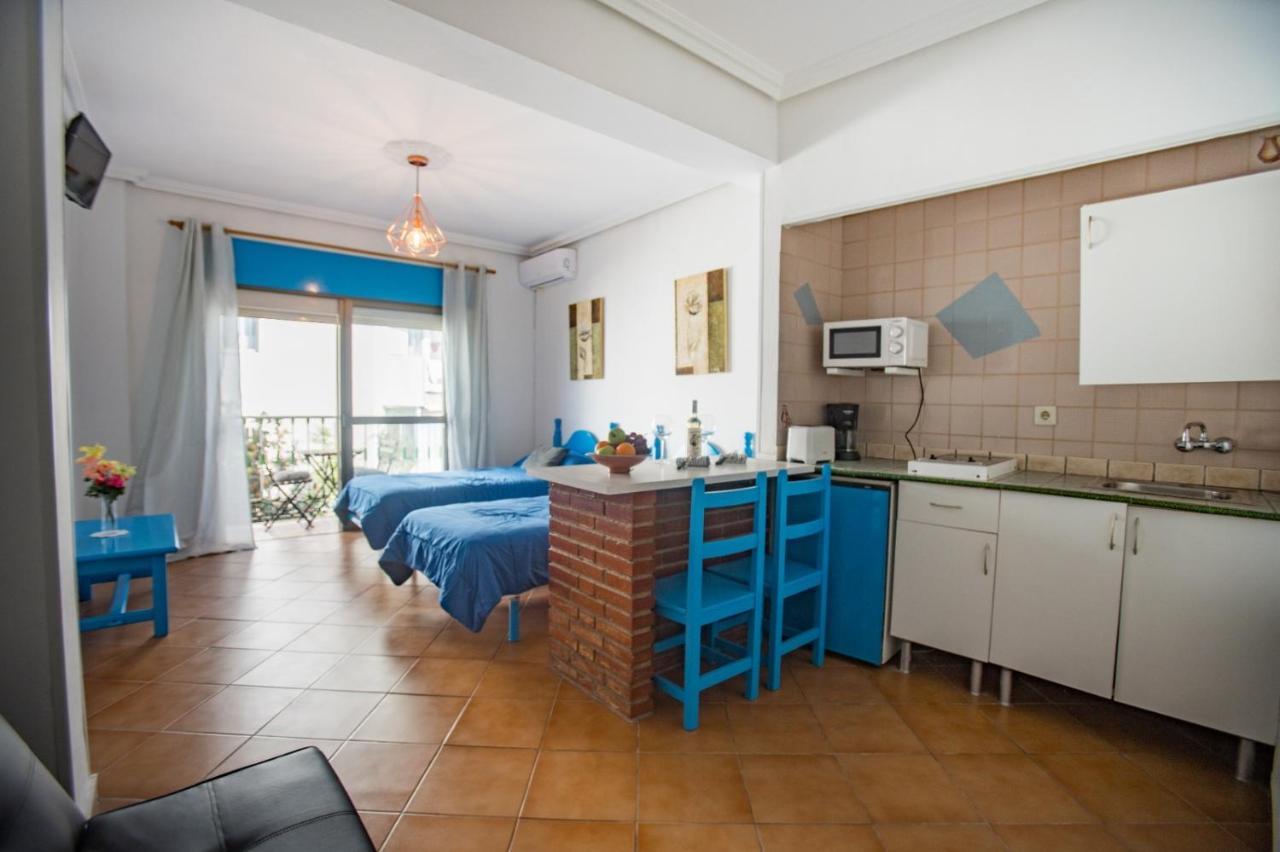 Apartamentos Carihuela Τορρεμολίνος Εξωτερικό φωτογραφία